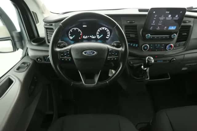 Ford Transit (2021) thumbnail 2