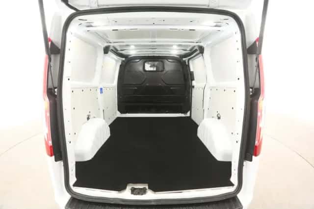 Ford Transit Custom (2020) thumbnail 3