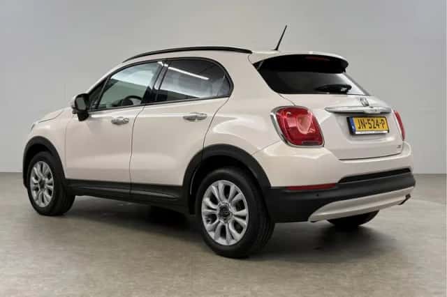 Fiat 500X (2016) thumbnail 3