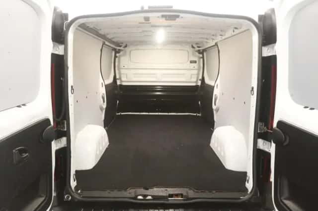 Renault Trafic (2021) thumbnail 3