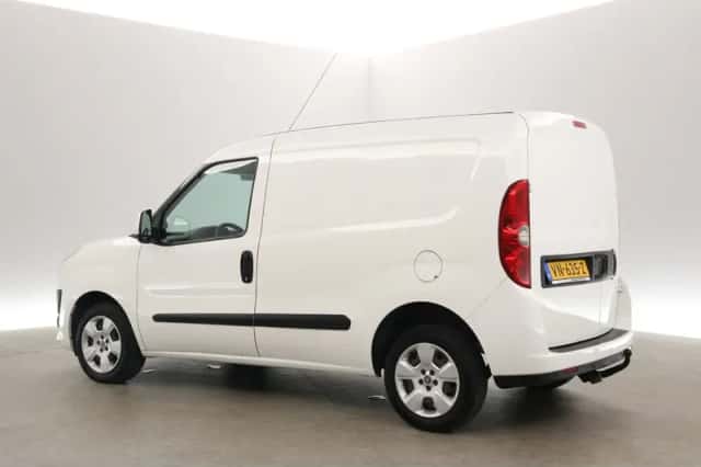 Fiat Doblò (2015) thumbnail 4