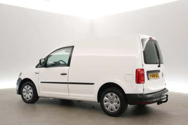 Volkswagen Caddy (2017) thumbnail 4
