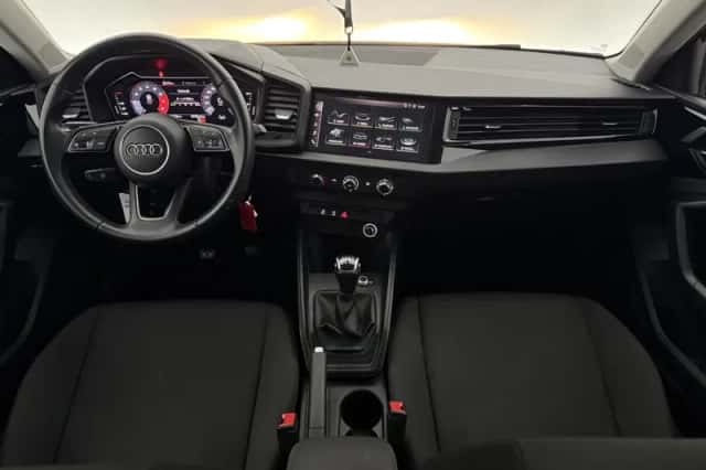 Audi A1 (2019) thumbnail 2