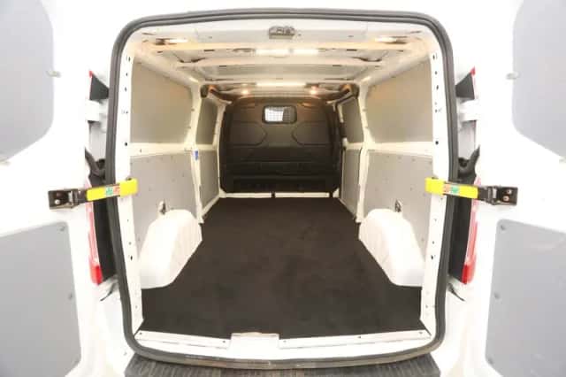 Ford Transit Custom (2019) thumbnail 3