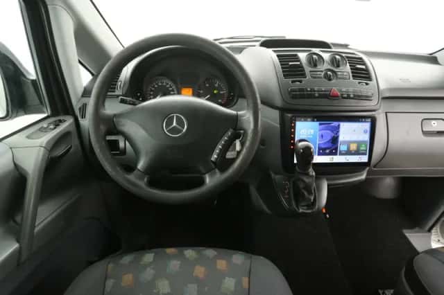 Mercedes-Benz Vito (2007) thumbnail 2