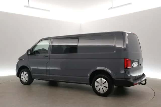 Volkswagen Transporter (2022) thumbnail 6