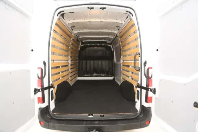 Renault Master (2022) thumbnail 3
