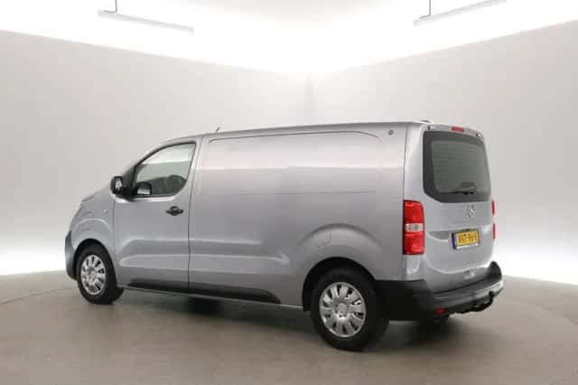 Opel Vivaro-e (2023) thumbnail 4