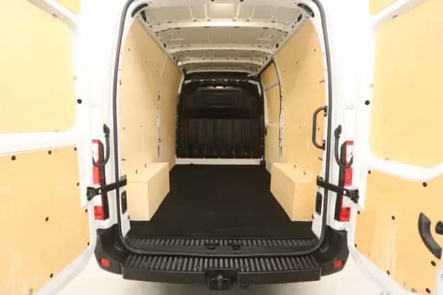 Renault Master (2024) thumbnail 3