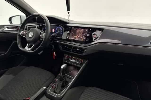 Volkswagen Polo (2019) thumbnail 4