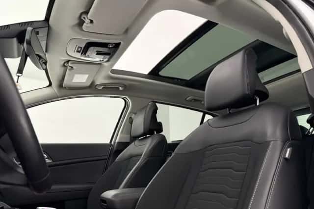 Kia Sportage (2023) thumbnail 4