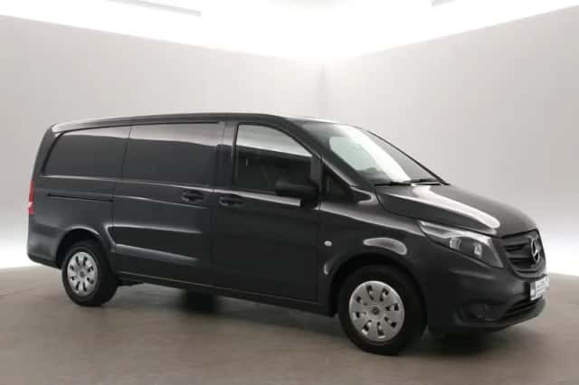 Mercedes-Benz Vito (2022) thumbnail 6