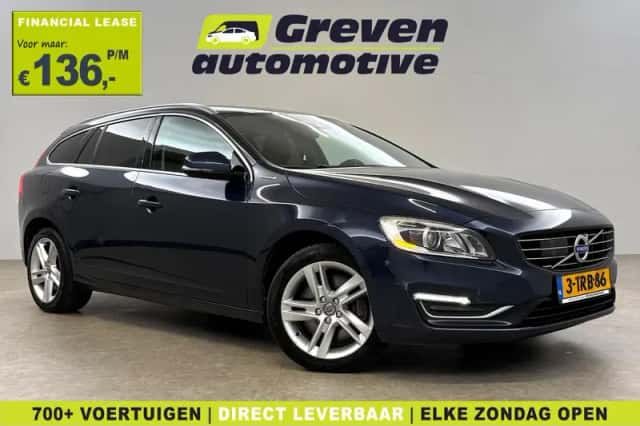 Volvo V60 (2014) thumbnail 1