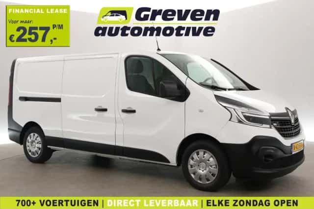 Renault Trafic (2020) thumbnail 1