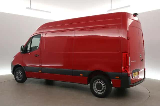 Mercedes-Benz Sprinter (2019) thumbnail 4