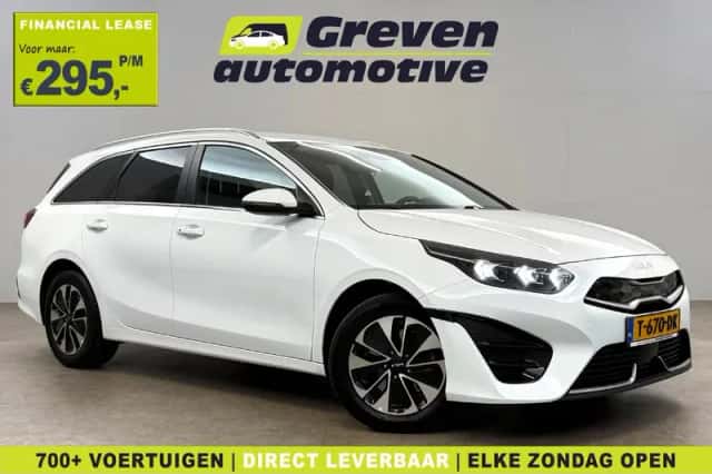 Kia Ceed (2023) thumbnail 1