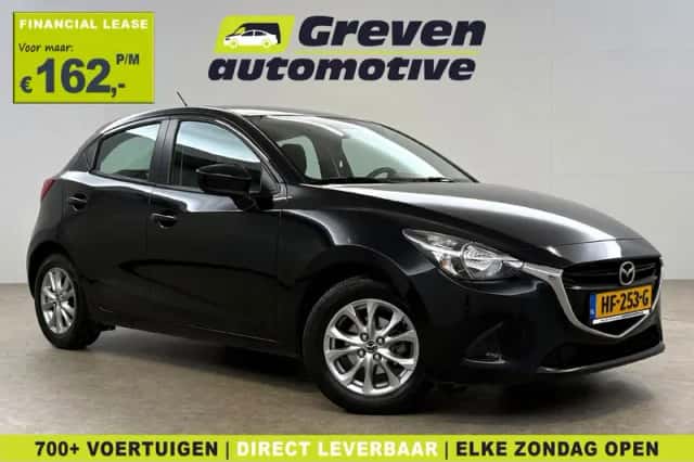 Mazda 2 (2015) thumbnail 1