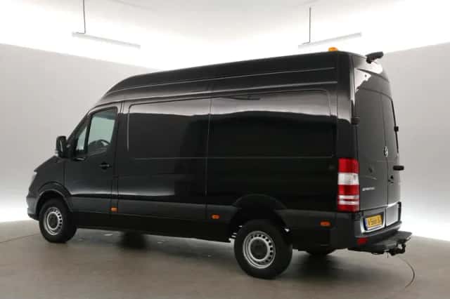 Mercedes-Benz Sprinter (2017) thumbnail 4