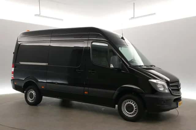 Mercedes-Benz Sprinter (2017) thumbnail 6