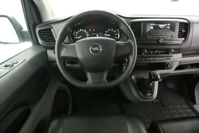 Opel Vivaro (2020) thumbnail 2
