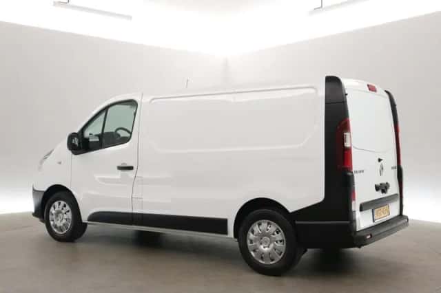 Renault Trafic (2020) thumbnail 4