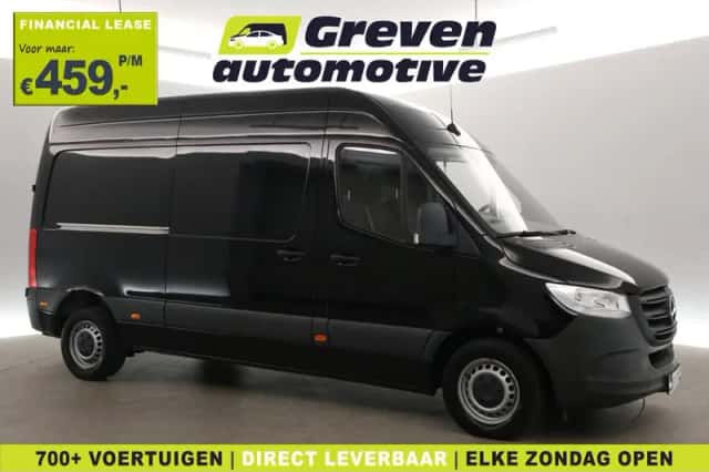 Mercedes-Benz Sprinter (2021) thumbnail 1