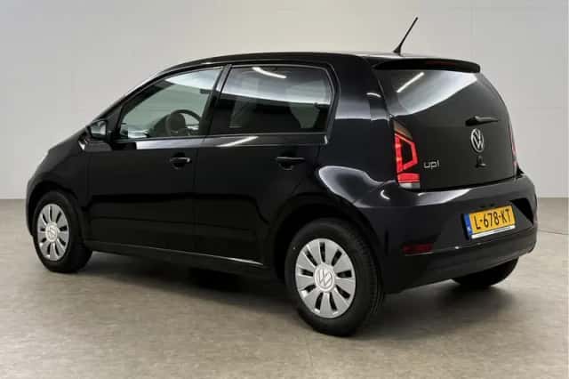 Volkswagen Up! (2021) thumbnail 3