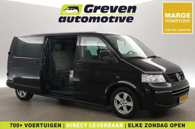 Volkswagen Transporter (2009) thumbnail 1