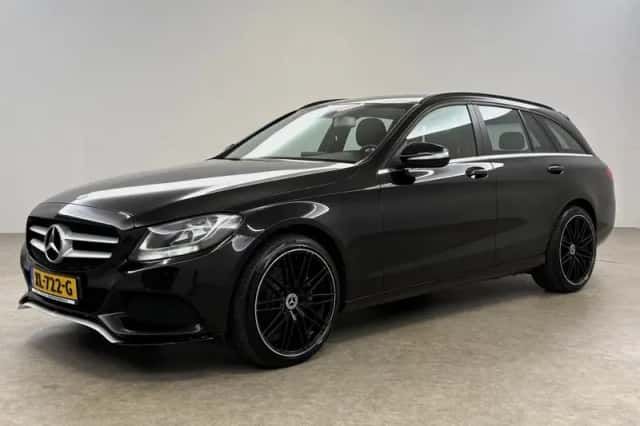 Mercedes-Benz C-Klasse (2015) thumbnail 6