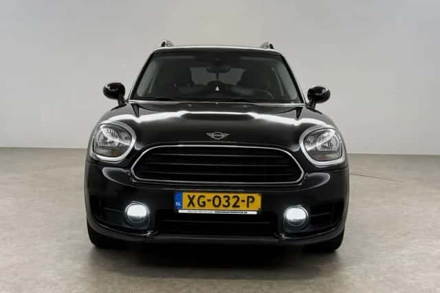 MINI Countryman (2019) thumbnail 6