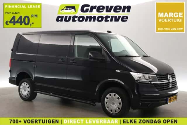 Volkswagen Transporter (2022) thumbnail 1