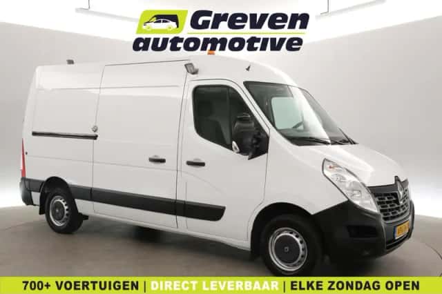 Renault Master (2015) thumbnail 1