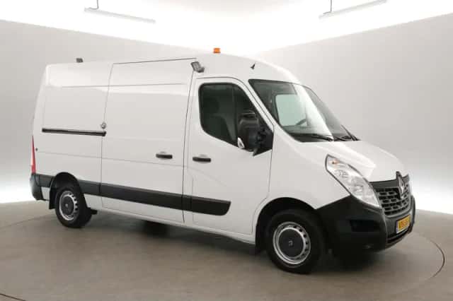 Renault Master (2015) thumbnail 6