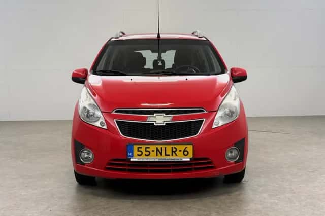 Chevrolet Spark (2010) thumbnail 6