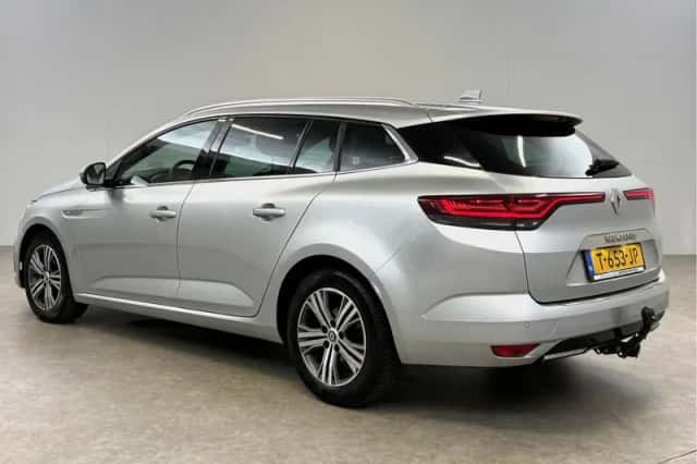 Renault Mégane (2021) thumbnail 3