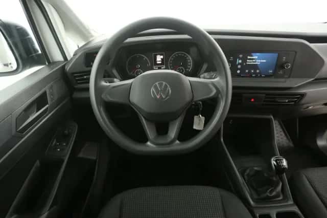 Volkswagen Caddy (2023) thumbnail 2