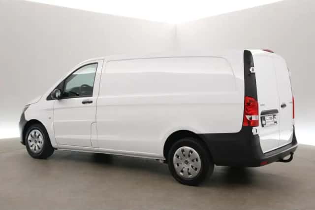 Mercedes-Benz Vito (2021) thumbnail 4