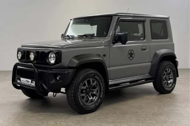 Suzuki Jimny (2018) thumbnail 6