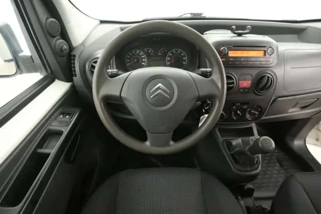 Citroën Nemo (2008) thumbnail 2