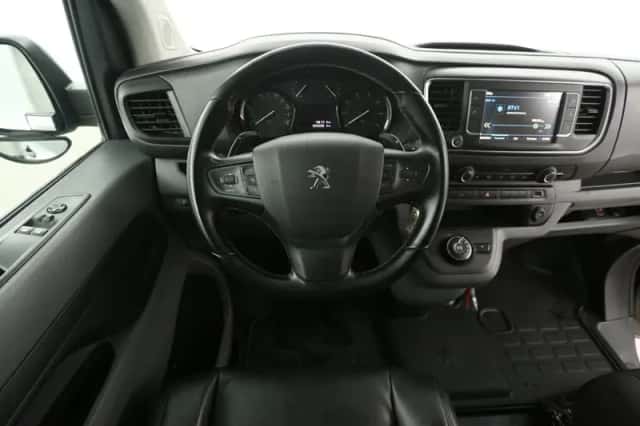 Peugeot Expert (2022) thumbnail 2