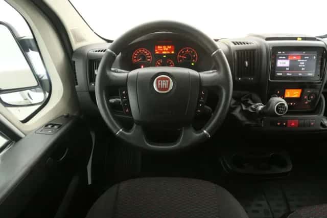 Fiat Ducato (2023) thumbnail 2