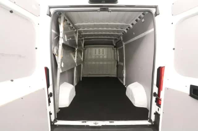 Fiat Ducato (2023) thumbnail 3