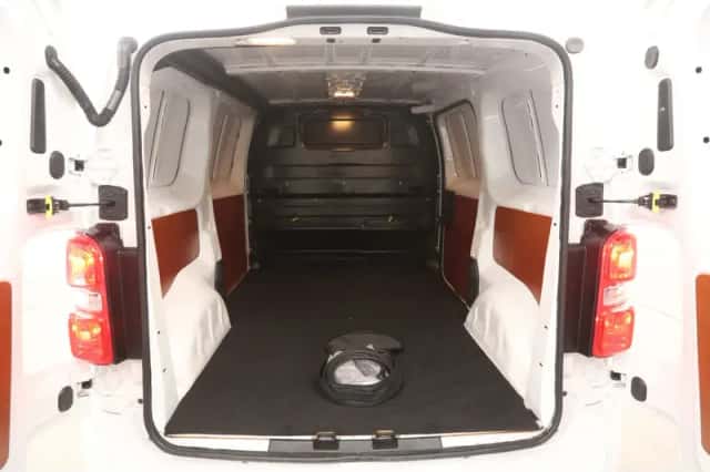 Fiat E-Scudo (2023) thumbnail 3