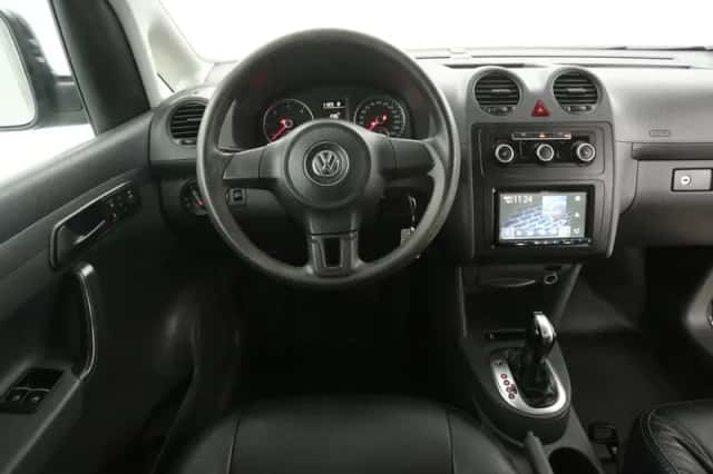 Volkswagen Caddy Maxi (2013) thumbnail 2