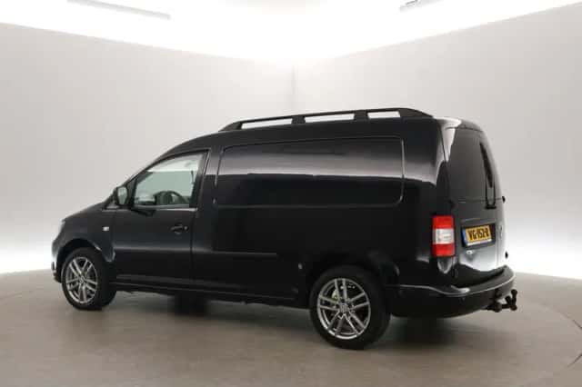 Volkswagen Caddy Maxi (2013) thumbnail 4