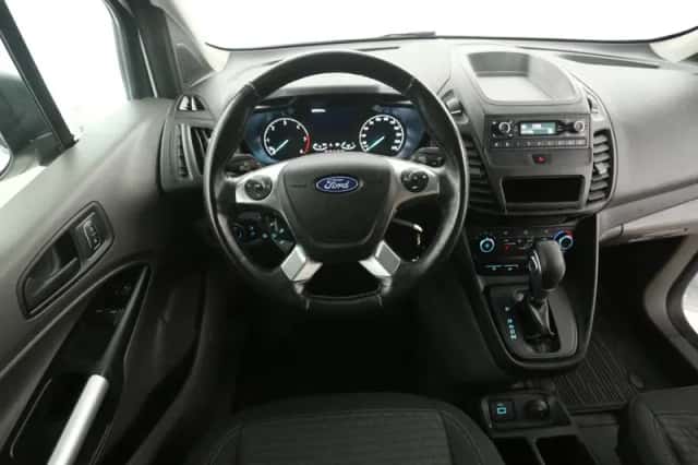 Ford Transit Connect (2022) thumbnail 2
