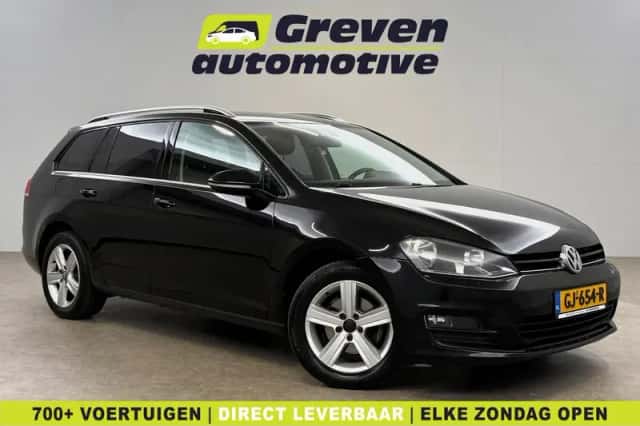 Volkswagen Golf (2013) thumbnail 1