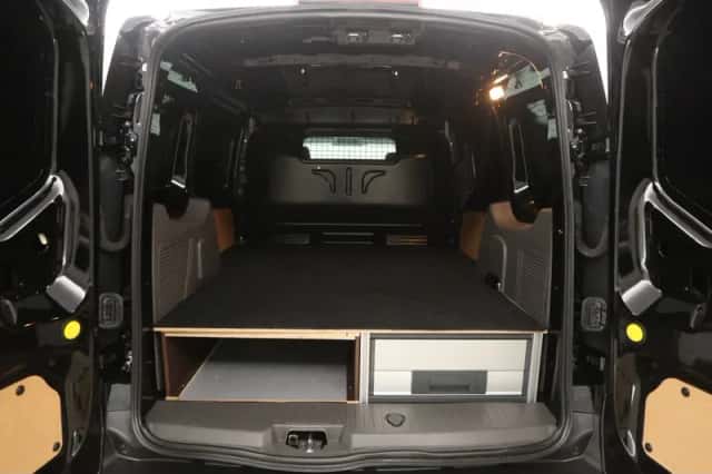 Ford Transit Connect (2021) thumbnail 3