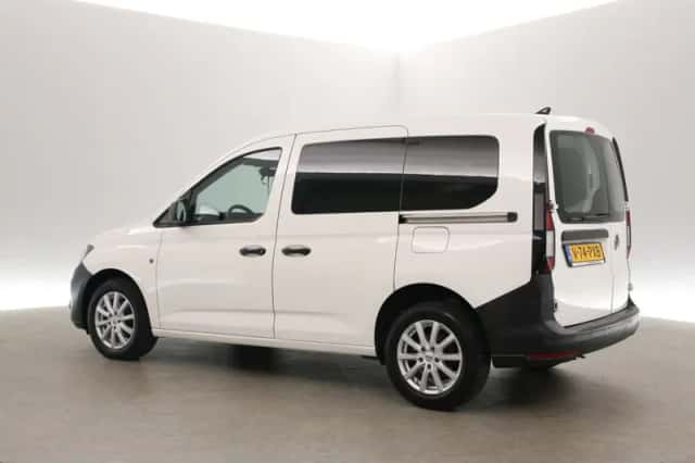 Volkswagen Caddy (2022) thumbnail 6