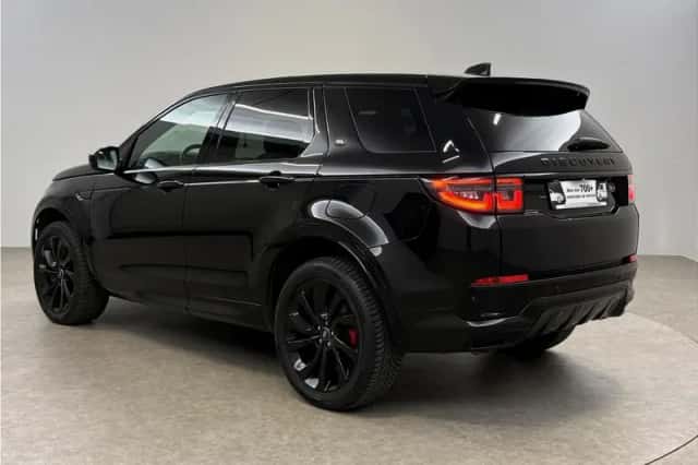 Land Rover Discovery Sport (2022) thumbnail 3